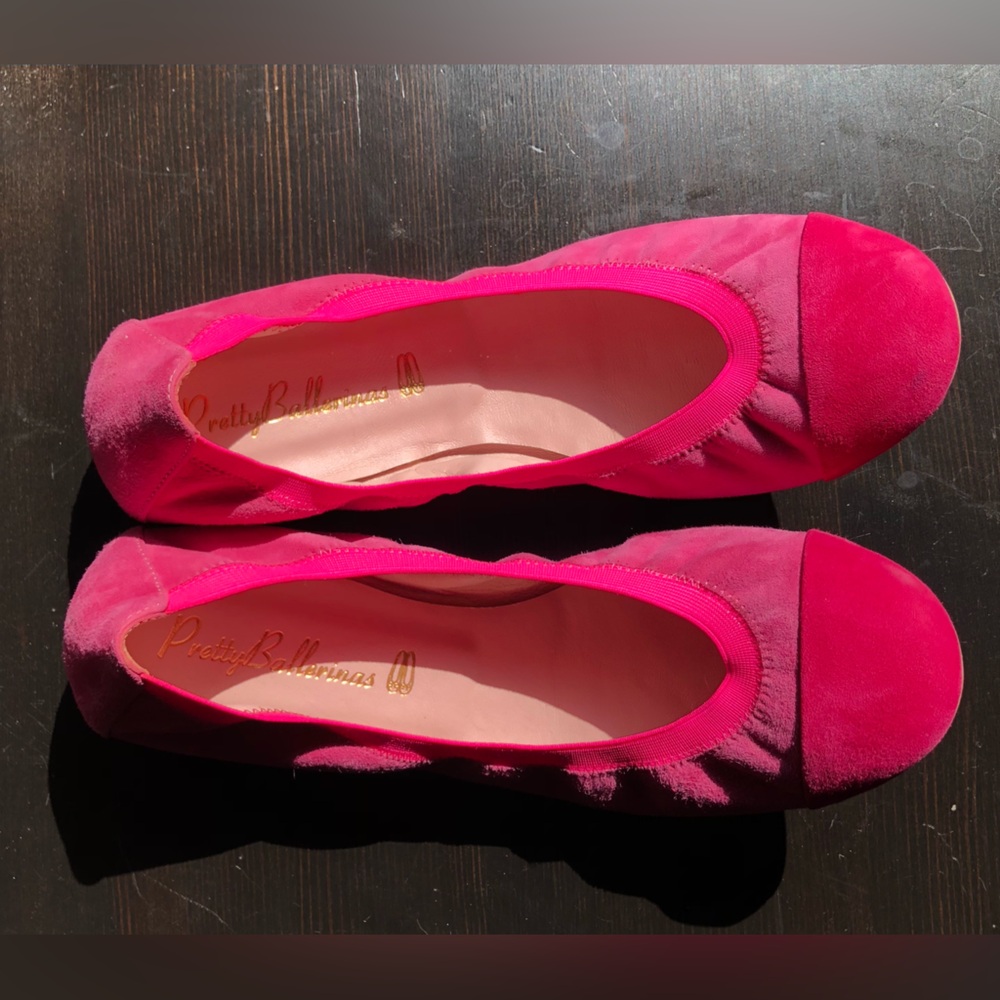 Pretty Ballerinas Flexible Sued Ballet Flats “Shirley” in Framboise NWT 38 1/2